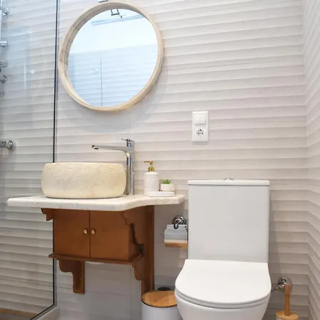 Calma House * Kompítsion