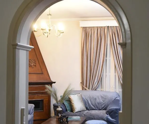 Calma House Kompítsion